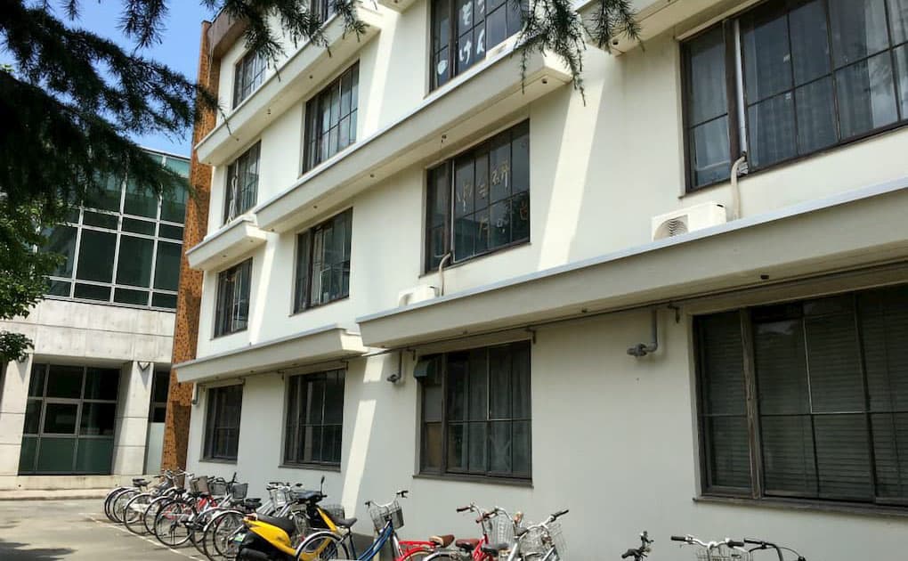 かつて不夜城だった懐かしの第一サークル棟。