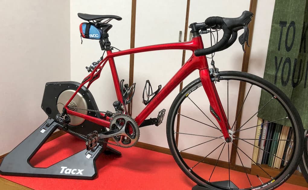 Tacx Neo Smart装着！